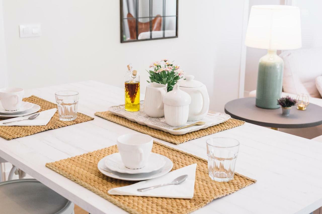 Minty Stay - Palmera Севилья Экстерьер фото